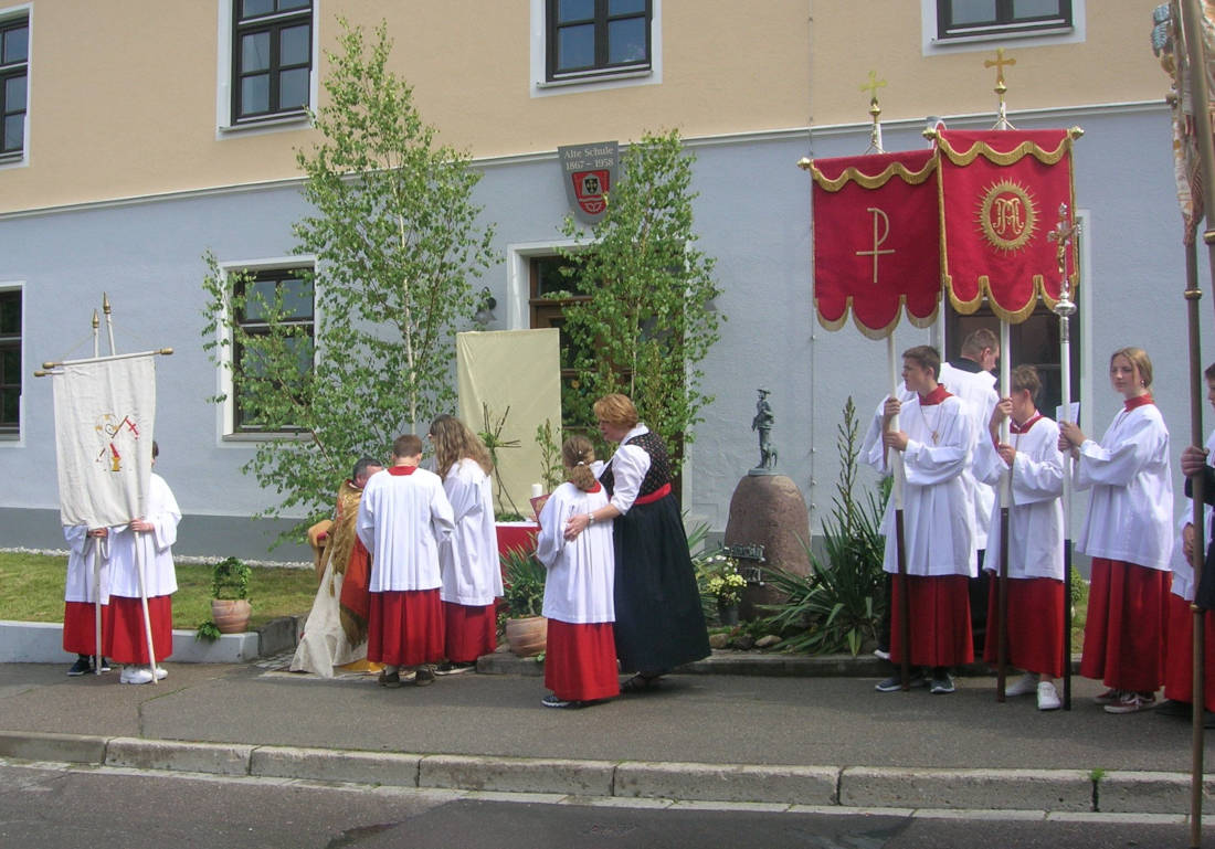 fronleichnam am Altar