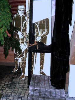 Guillotine1